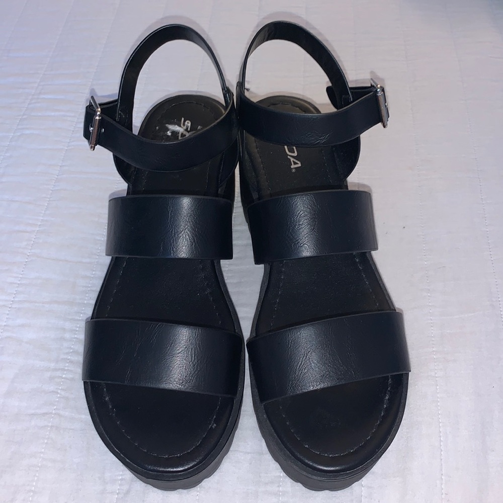 Soda strapped platforms.